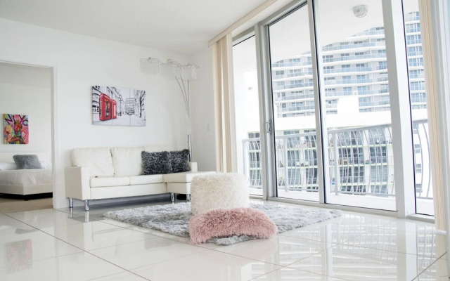 photo 3 of One Luxury Miami Brickell