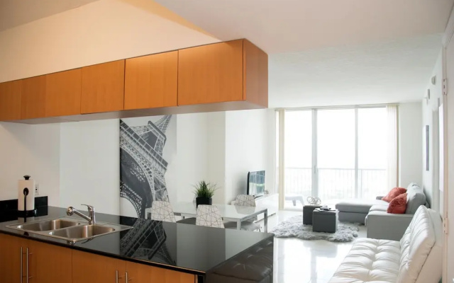 photo 4 of One Luxury Miami Brickell