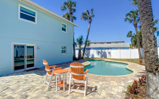 photo 2 of One Piece ~ Duplex with Pool! ~ 2 Minutes from Beach & Flagler Avenue