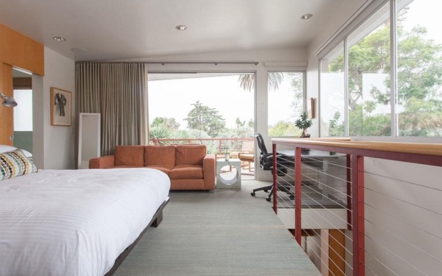 photo 3 of onefinestay - Mabery Road