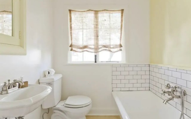 photo 5 of onefinestay Serrano Avenue private home