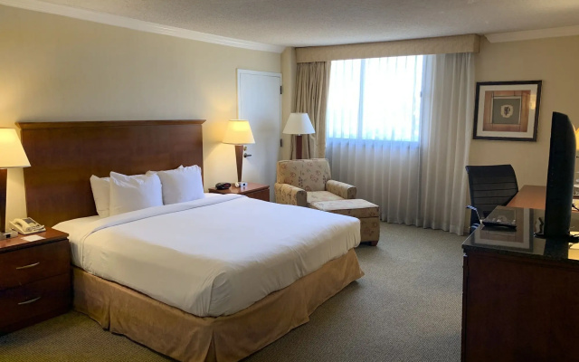 photo 5 of Ontario Airport Hotel & Conference Center