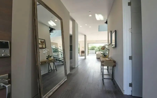 photo 3 of Orange Grove Villa