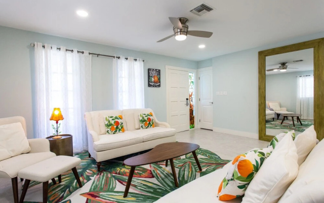 photo 5 of Orangina Vacation Rental