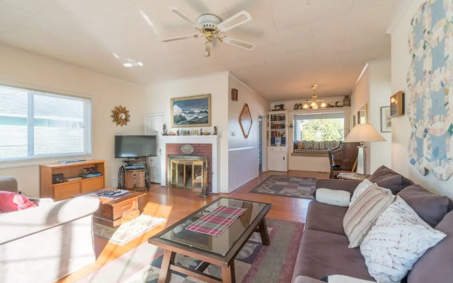 photo 3 of Orca Beach House