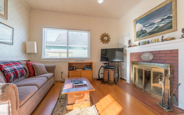 photo 4 of Orca Beach House
