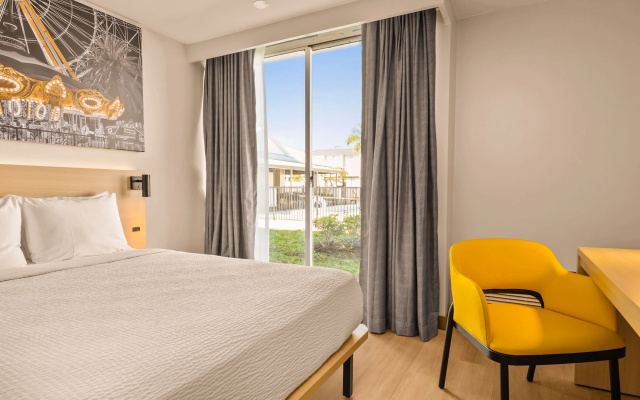 photo 4 of B&B Hotel Orlando International Drive Near Universal - Newly Renovated!