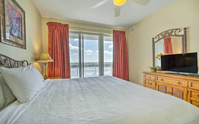 photo 4 of 1 Mi to Disney: Condo w/ Water-view Balcony!