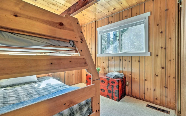 photo 5 of Game Room & Deck: Oso Cozy Cabin in Arnold!