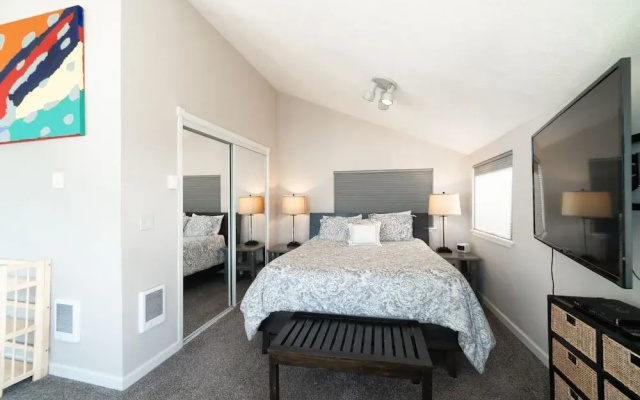 photo 3 of Otter Rock Hideaway 3 Bedroom Home