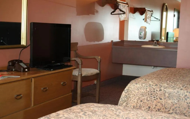 photo 4 of Outback Roadhouse Motel & Suites Branson