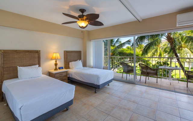 photo 3 of Waikiki Shore by OUTRIGGER