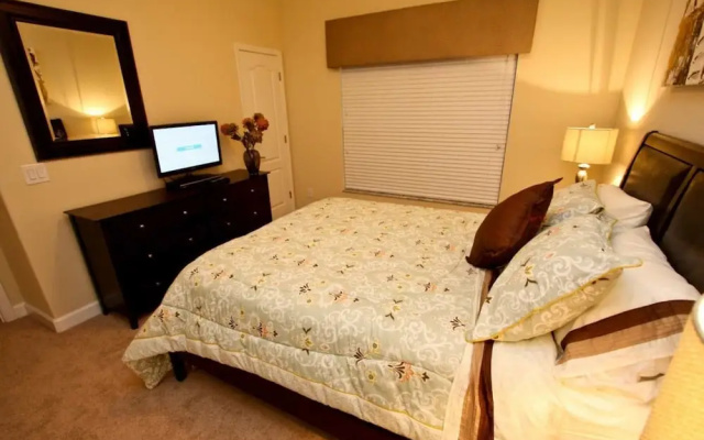 photo 3 of Ov4255 - Paradise Palms - 4 Bed 3 Baths Townhome