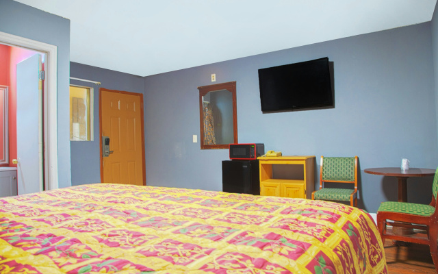 photo 5 of OYO Hotel I-20 Decatur, East Atlanta