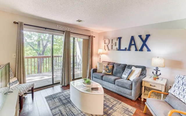 photo 2 of 2 Mi to Silver Dollar City: Reed Springs Condo