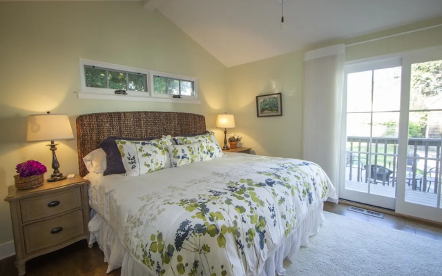 photo 3 of "Pacific Serenade" Brand New Remodel