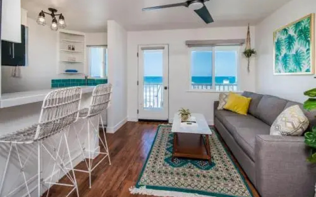 photo 3 of Pacific Villas: Unit 3