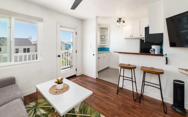 photo 4 of Pacific Villas - Unit 6
