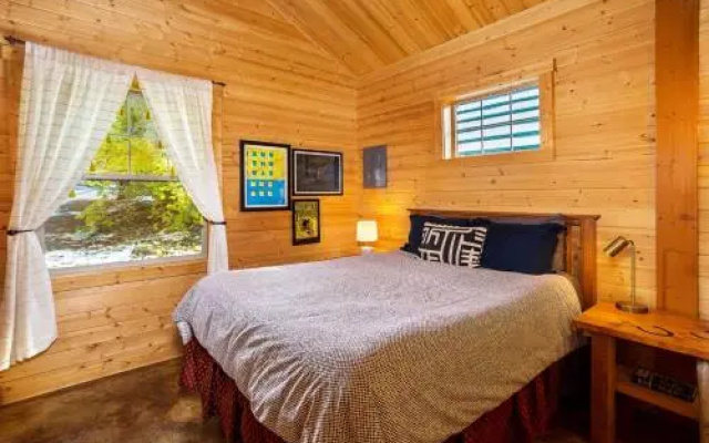 photo 2 of Painted Pony Cabin