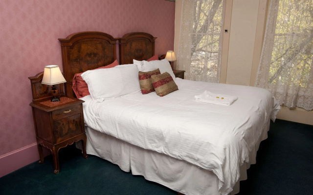 photo 2 of Palace Hotel & Bath House
