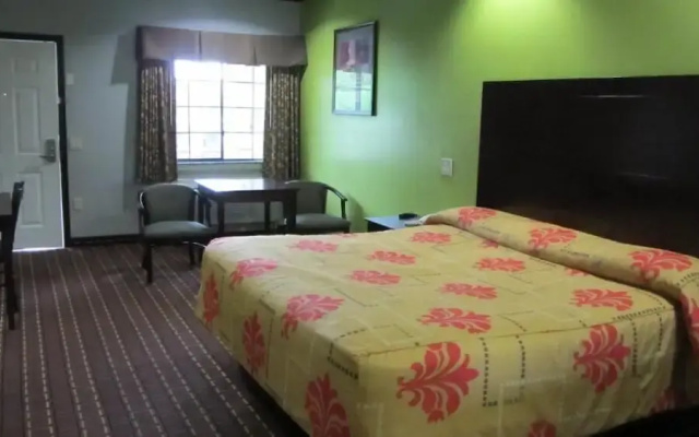 photo 2 of Palace Inn Greenspoint