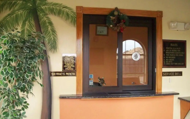 photo 2 of Luxury Inn and Suites Seaworld Lackland