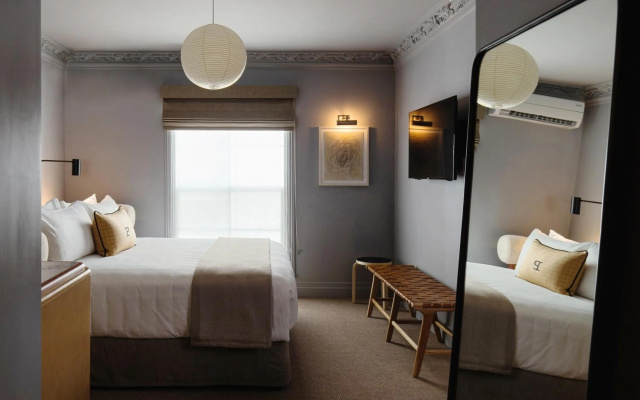 photo 3 of Palihotel Westwood Village - West Beverly Hills