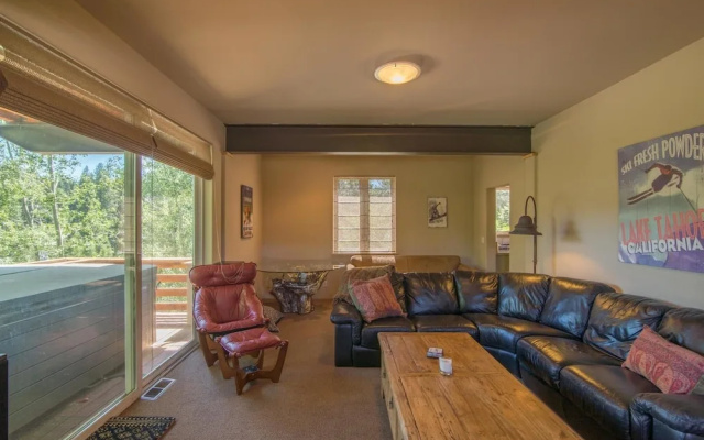 photo 3 of Palisades 4 Bedroom Holiday Home By Tahoe Truckee
