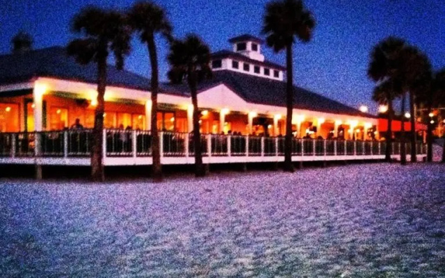 photo 2 of Palm Pavilion Inn