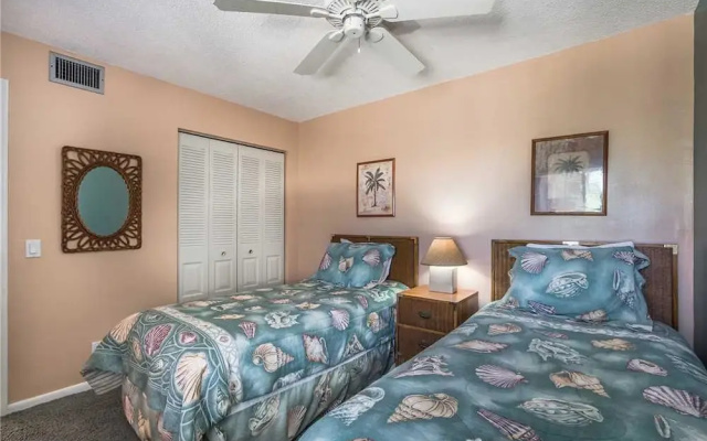 photo 4 of Palma Del Mar Unit 210B - Two Bedroom Condo