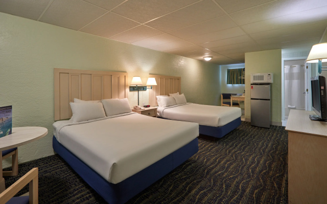 photo 5 of Palmetto Beachfront Hotel, a By the Sea Resort