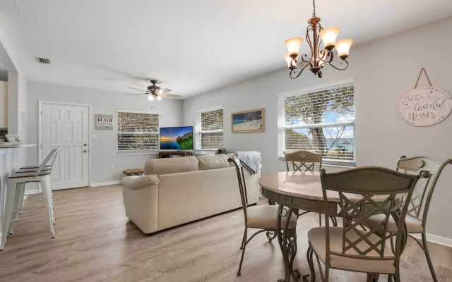 photo 2 of Palmetto Home w/ Manatee River Access!