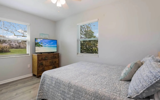photo 4 of Palmetto Home w/ Manatee River Access!