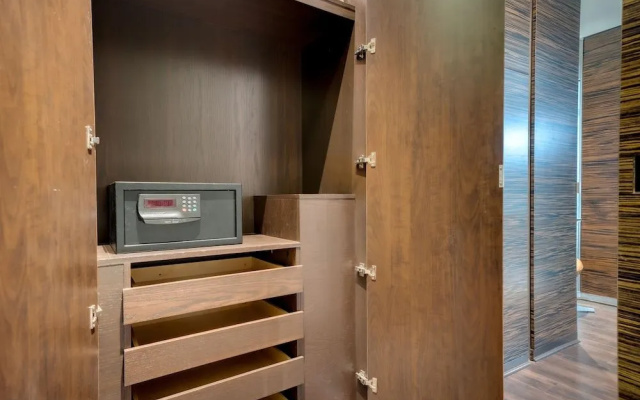 photo 3 of StripViewSuites at Palms Place Penthouses