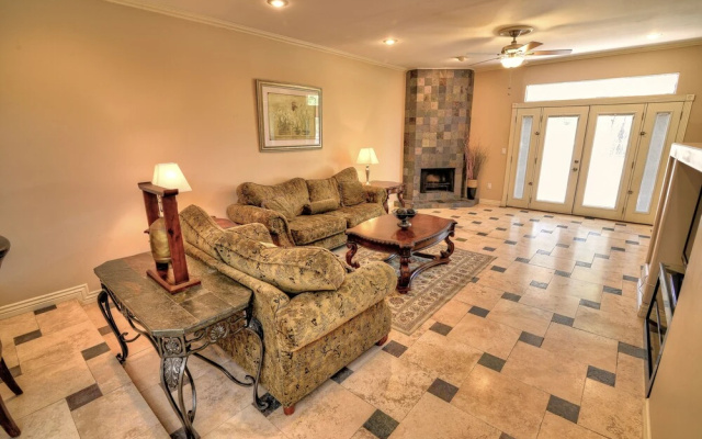 photo 4 of Palo Verde - 2 Bedroom Home - Scottsdale