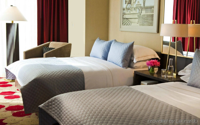 photo 3 of The Royal Sonesta Chicago River North