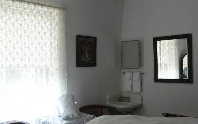photo 2 of Panama Hotel