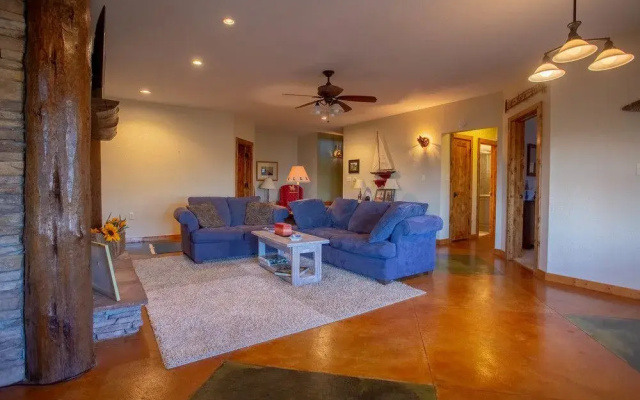 photo 3 of Panorama Point Lodge - 5 Br Home