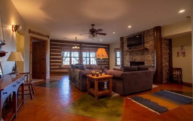 photo 4 of Panorama Point Lodge - 5 Br Home