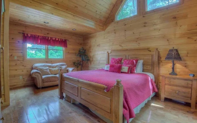 photo 3 of Panoramic Grace by Escape to Blue Ridge