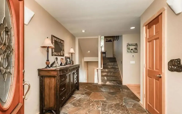 photo 2 of Paradise Awaits by Tahoe Mountain Properties