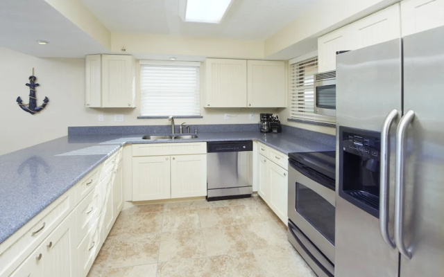 photo 5 of Paradise Beach Club - Stay in Cocoa Beach