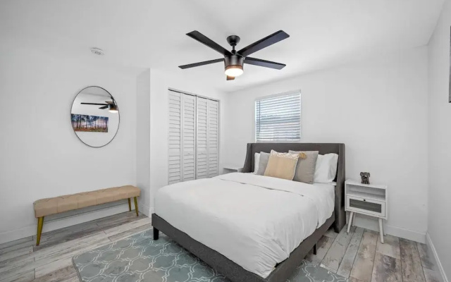 photo 4 of Paradise Haven- Amazing 4BR Oasis With Pool