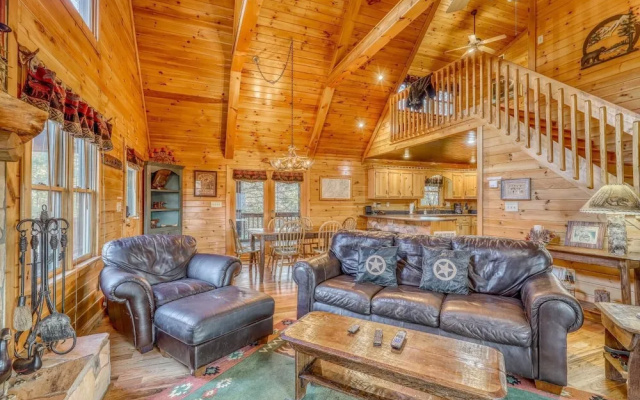 photo 2 of Paradise Lodge