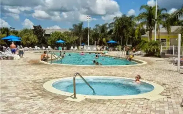 photo 4 of Paradise Parade Apartament