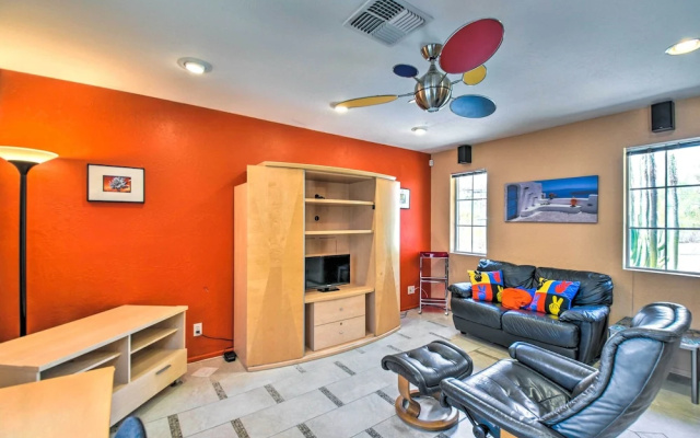 photo 4 of Paradise Valley Cottage Near Hiking Trails!