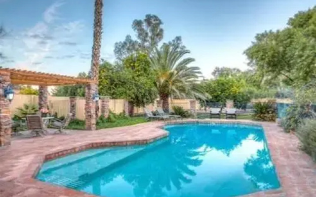 photo 2 of Scottsdale Condo Rentals