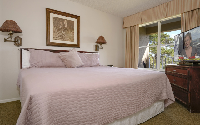 photo 2 of Parc Corniche Condominium Suite Hotel