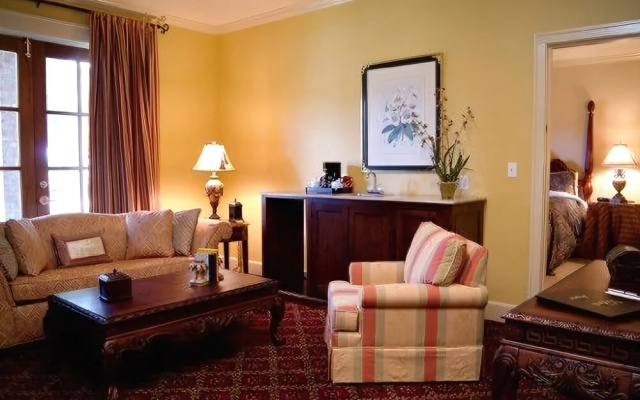 photo 3 of Parc England Boutique Hotel
