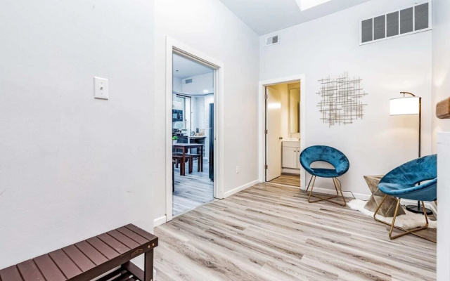 photo 3 of Park Ave Townhome w/parking by CozySuites